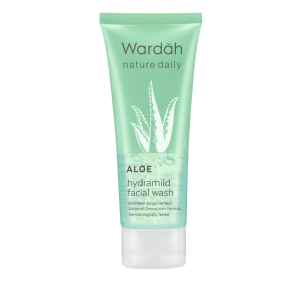 Wardah Nature Daily Aloe Hydramild Facial Wash (100ml) (Indonesia)